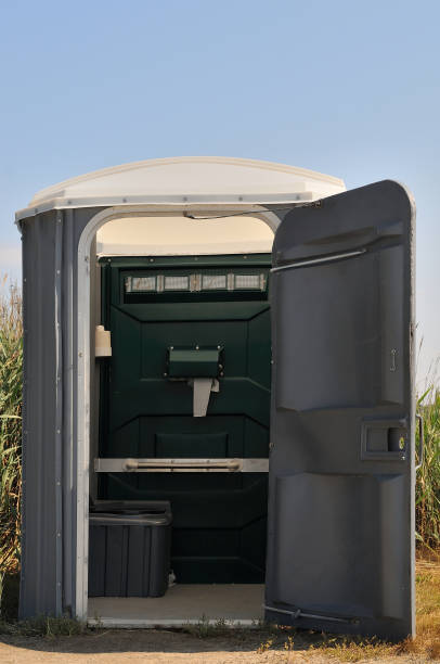 Portable Toilet Options We Offer in Iron River, MI
